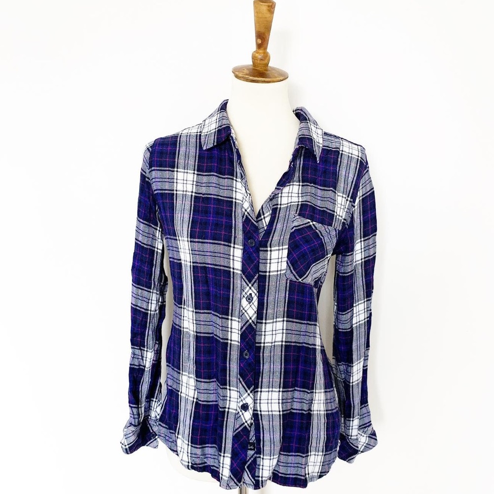 Rails Brand Plaid Button Up Size Medium - image 1